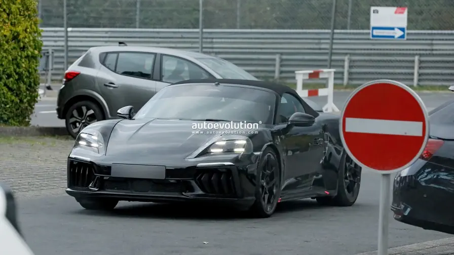 Nya Nürburgring-bilder avslöjar Porsche 718 Electric naken