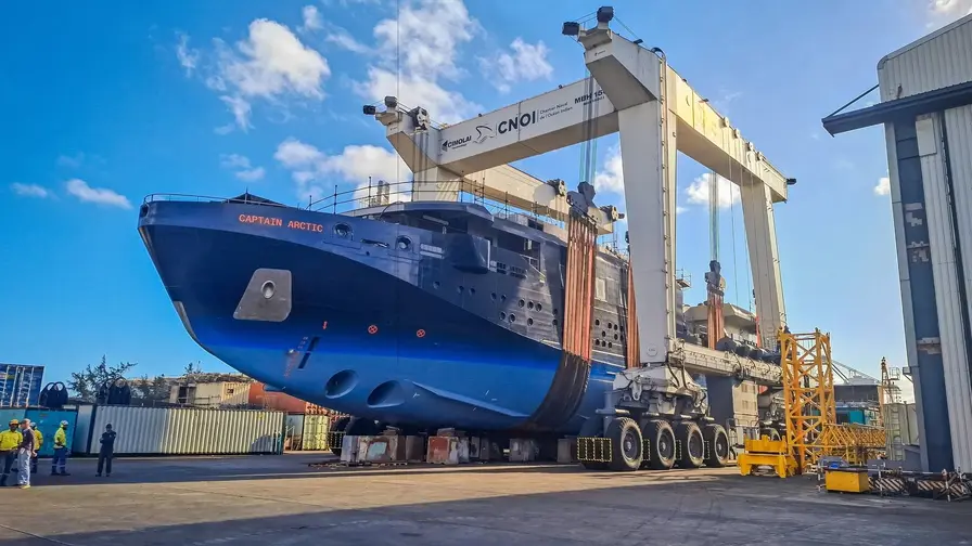Captain Arctic flottades ut på Mauritius: grön milstolpe
