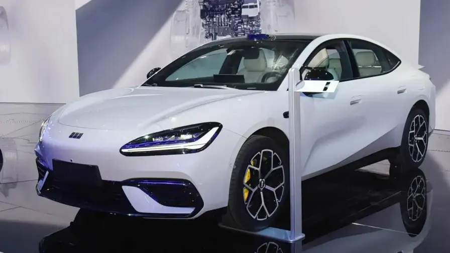 Geely presenterar Galaxy TT med 800V och överraskande pris