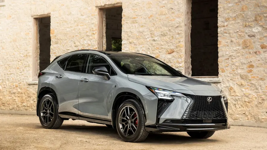 Lexus NX 2027: Elektrifierad omarbetning och uppgraderingar