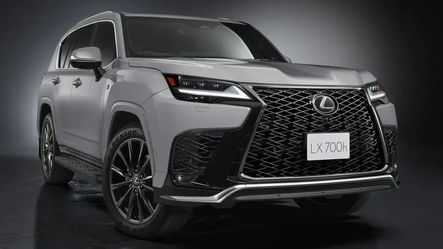 2027 Lexus LX får reviderad styrning och F Sport-uppdatering