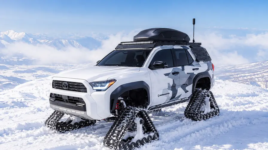 Toyota visar fem Snowhunter-koncept med snöband för SEMA 2026